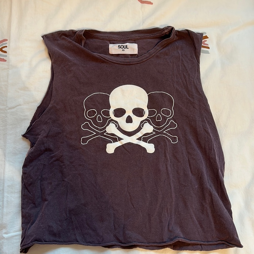 Muscle tank top